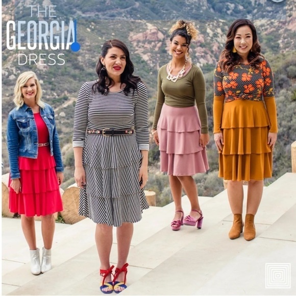 LuLaRoe Georgia Three Tiered Dress In Green Size XS - Picture 12 of 12